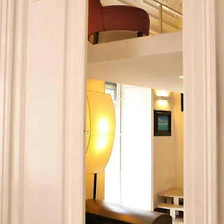 Il Letto Sotto Il Tetto *